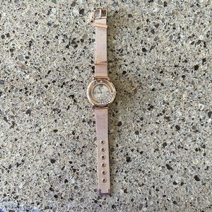 Jaclyn Smith Rose Gold Women’s Watch Adjustable